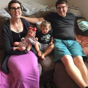 Meet your Posher, Holly